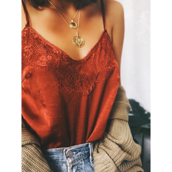 Tops - Last 1✨🆕Coralee Rust Satin & Lace Cami Top